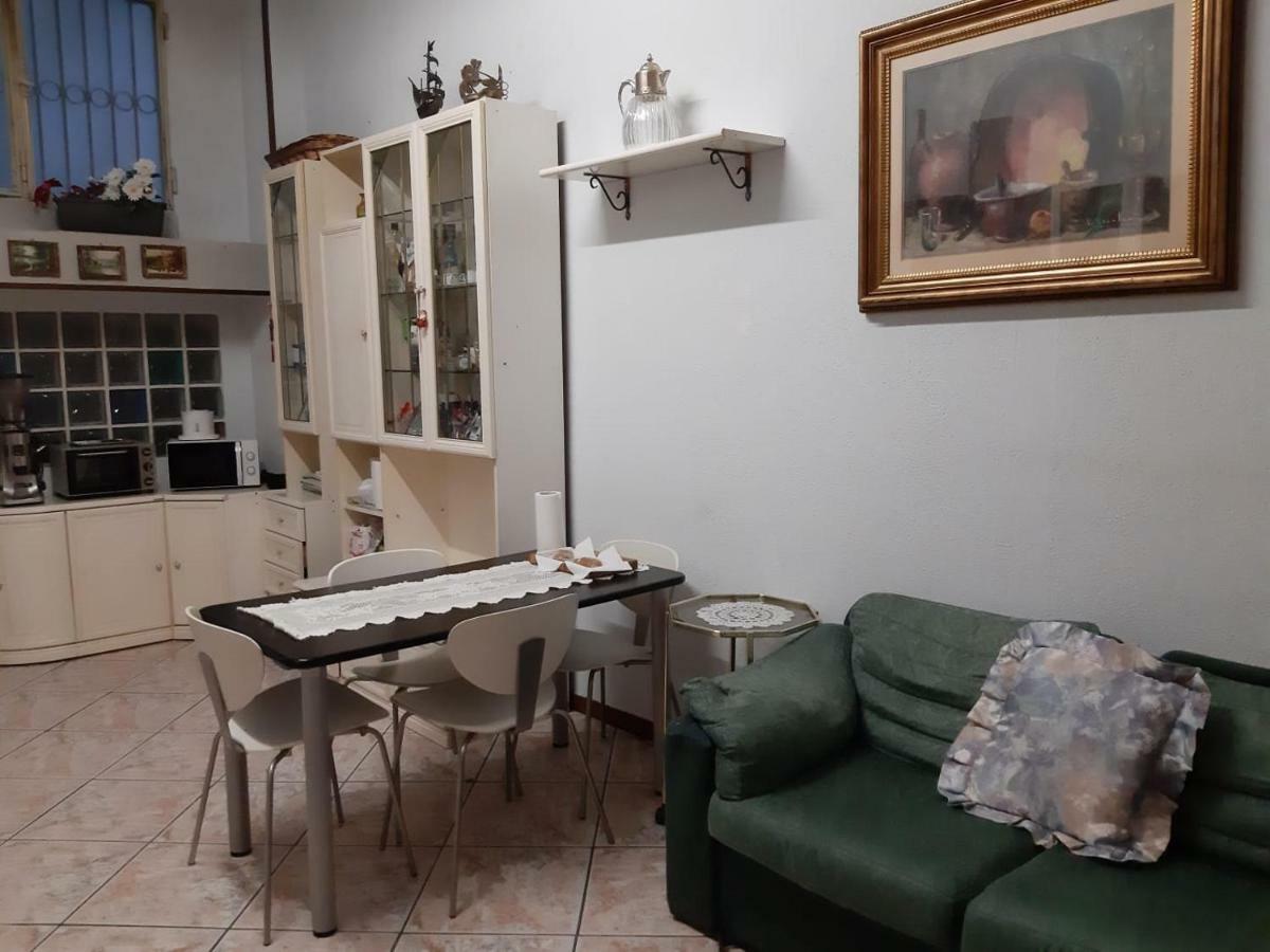 B&B Milano Bagian luar foto